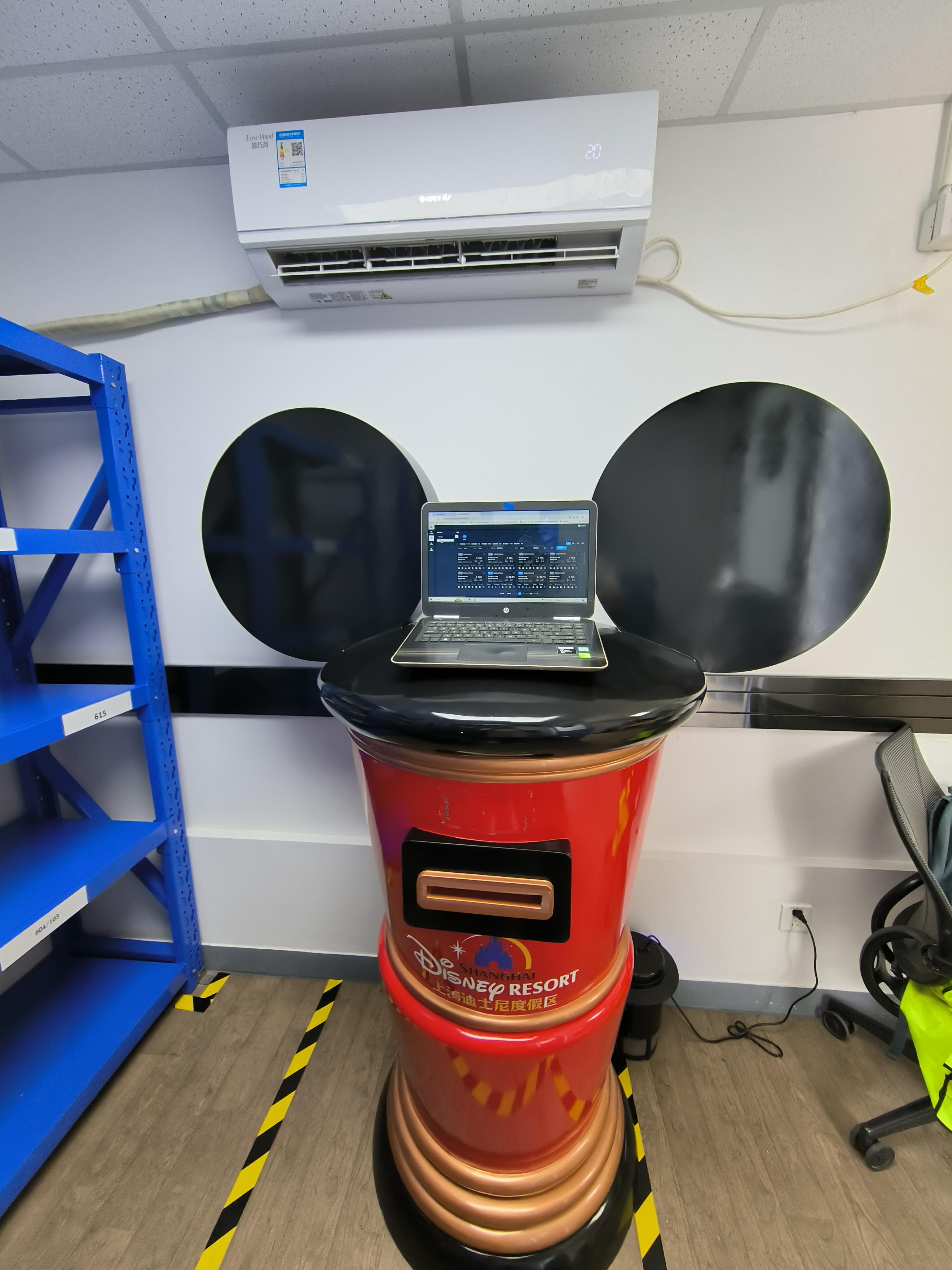 上海迪士尼樂(lè)園機(jī)房引入廣州派谷科技分體空調(diào)節(jié)能集控系統(tǒng)